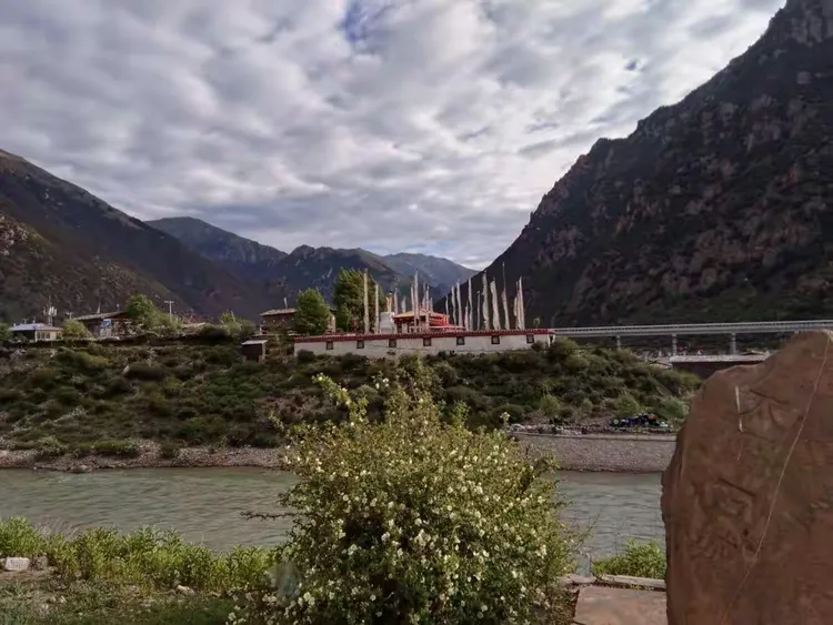 第二十一天 工布江达-松多