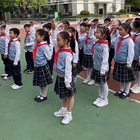 家长进课堂—淮安市实验小学二（9）班国庆主题活动