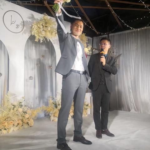 东伟索芳百年好合