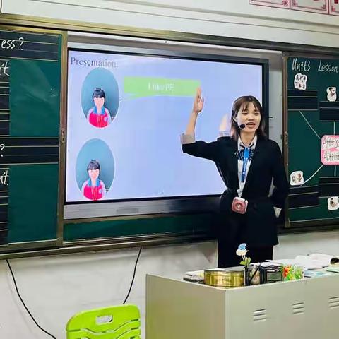 同课异构展风采，扎实教研促成长——记箐华学校英语组同课异构教研活动2
