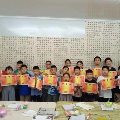 小飞侠习字班2021春季学期结业作品展