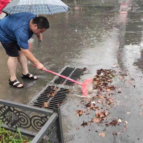 嘉泰社区多措并举做好防汛工作
