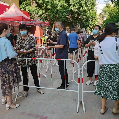 嘉泰社区开展全民核酸检测