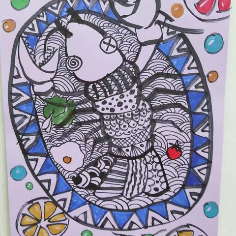 陈洞村幼儿园美术二班第3课时《龙虾大餐》