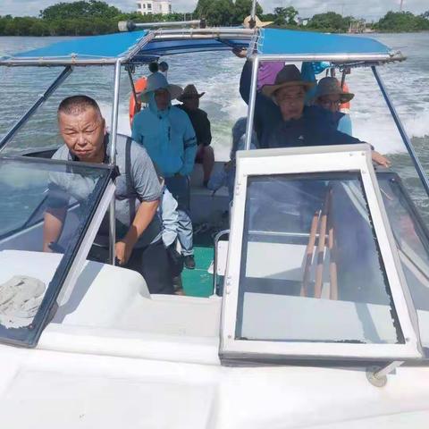 海南东寨港国家级自然保护区管理局塔市保护站开展林长制巡林工作