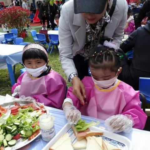 林芝市幼儿园六一美食节