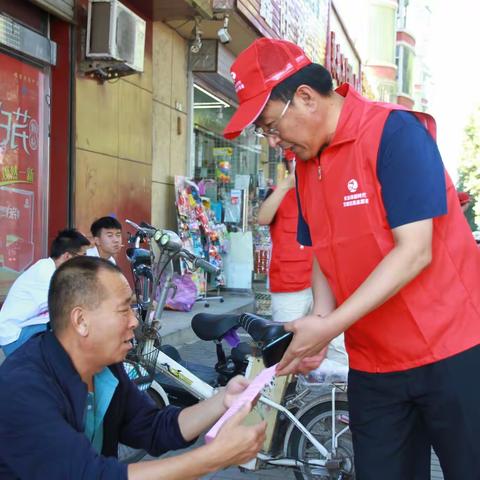 长治市应急管理局党委书记、局长王建良带队对创建文明城市工作进行督导