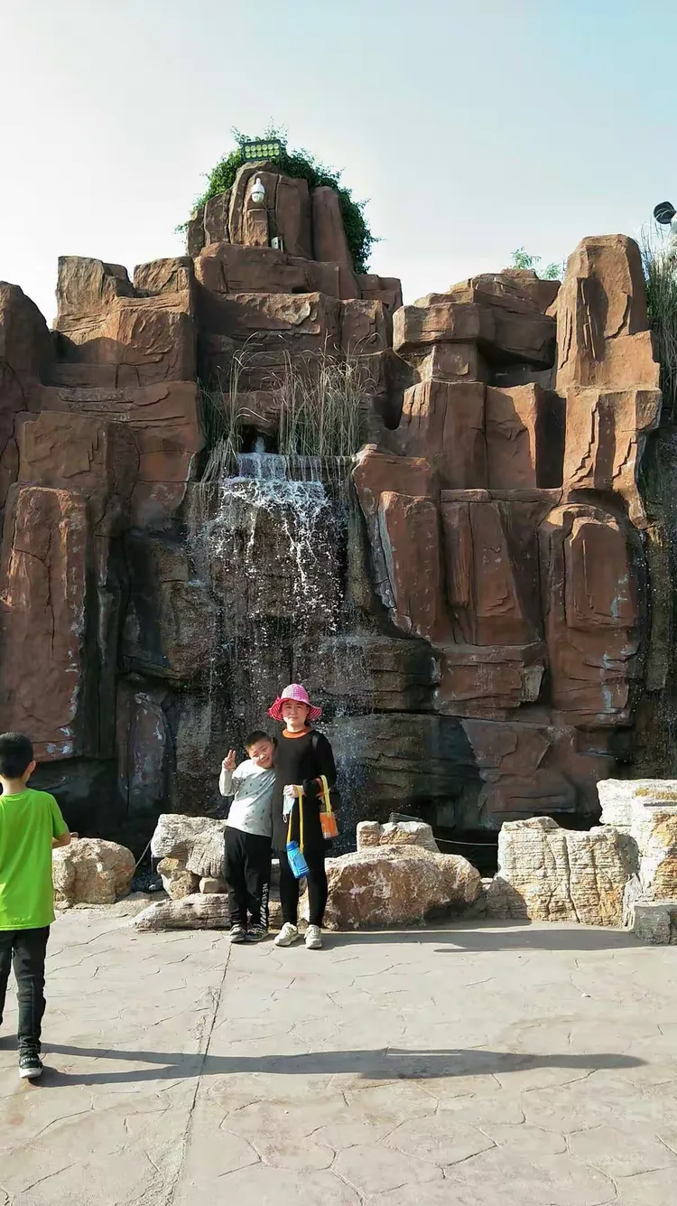 五彩万象城，我们来啦，😊