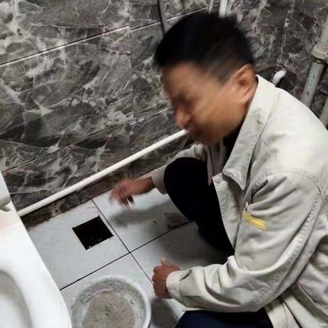 漏水点堵上了，居民的心不堵了