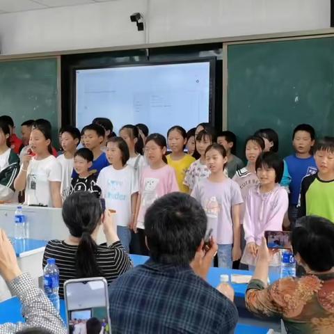 家校齐携手，聚力护未来--柏市中(小)学152班家长开放日活动