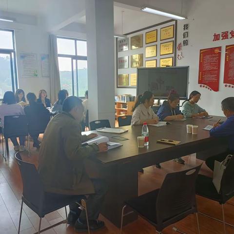 “教学视导明方向，经验交流促提升”——区教科所对东泰小学校开展教学视导工作