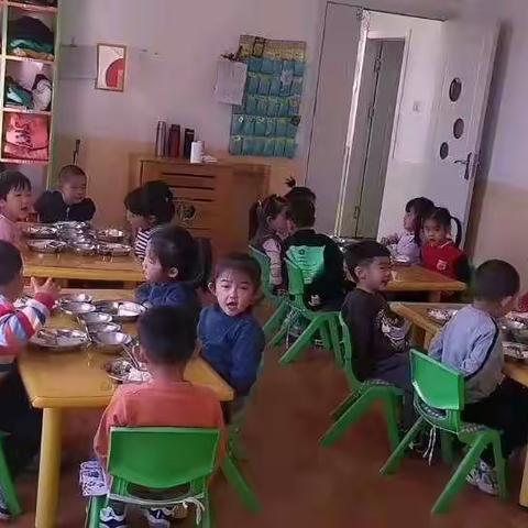 不负好食光——红缨幼儿园光盘行动