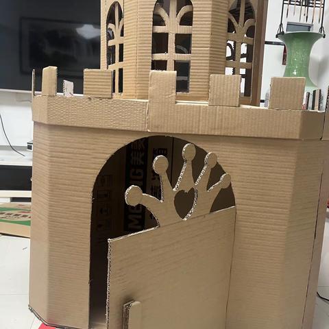 一个冰箱和一个洗衣机包装箱的演变