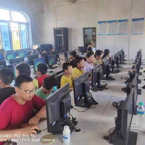 凤岗中学校外活动基地开课啦