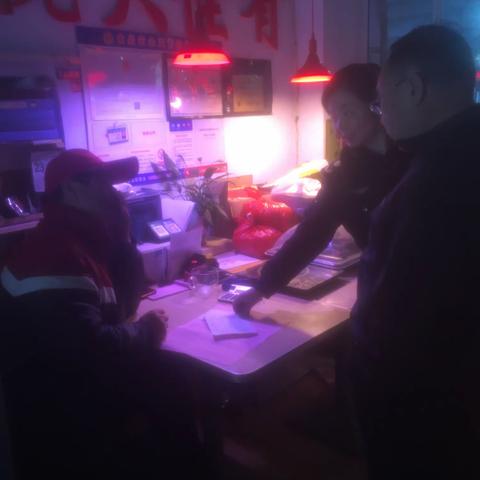 严格执法 保障人民“舌尖上的安全”