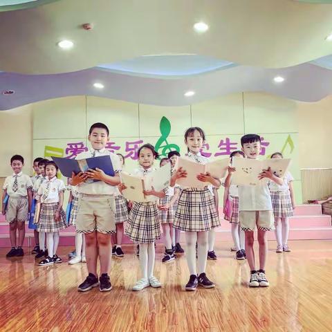 “小小的我，快乐主持”——西工大附小龙湖分校2018-2019学年度第二学期小主持人兴趣班活动总结