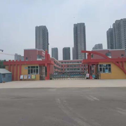 “用爱呵护，静等花开”