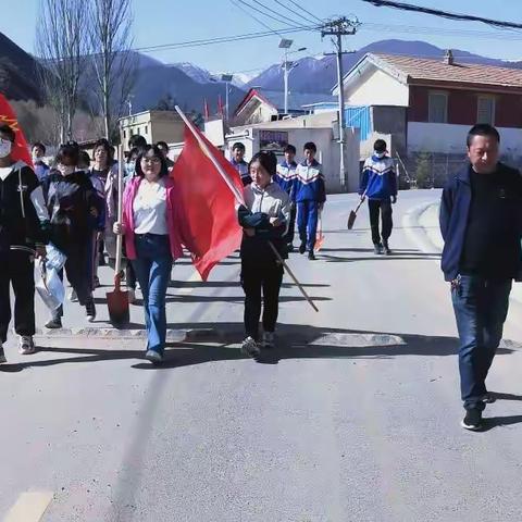 喜迎二十大，我为家乡添新绿——祁连学校义务植树活动