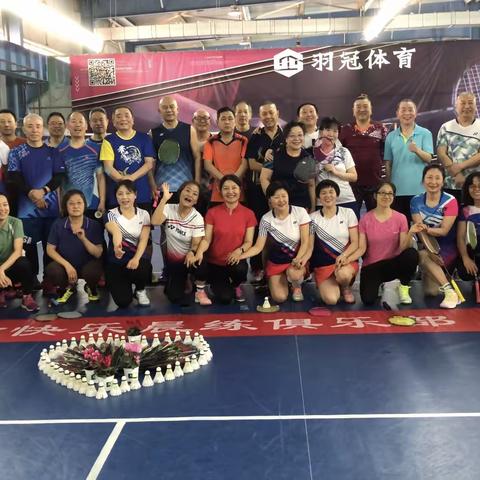 2023年3.8节  —-羽毛球女双比赛！