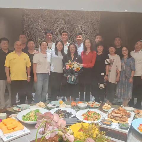 “再回首”相聚20年——朝阳体校首届大专班同学会