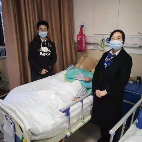 银行服务无小事，优质服务暖人心