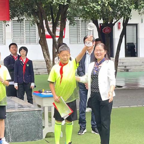 南漳县卞和小学教育集团2023年“卞和杯”春季足球联赛