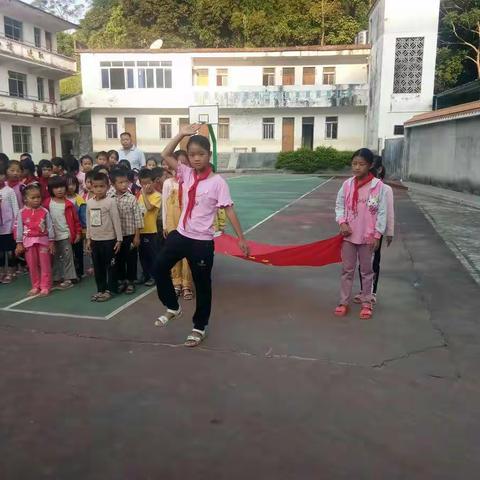 容县黎村镇满垌中心小学——喜迎祖国70华诞