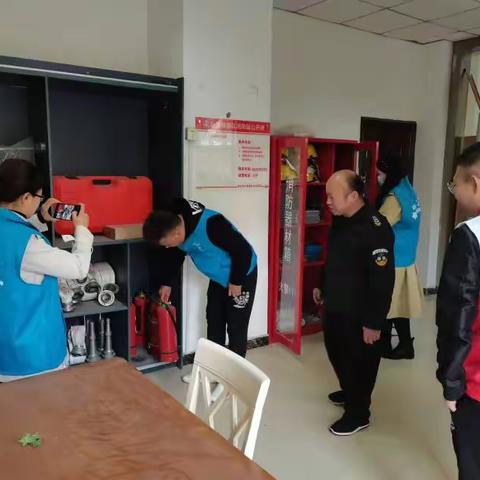 张家堡小区工作日常