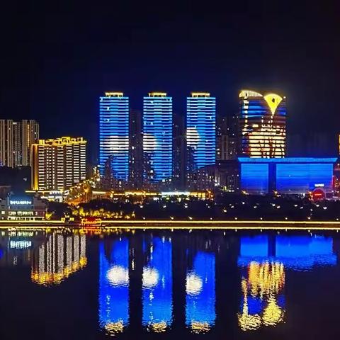 过渡江大桥  赏贡江夜色