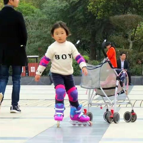 滑轮妞