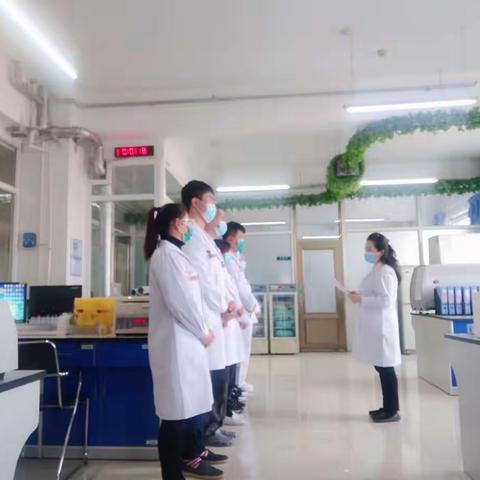 加强行风建设，提高服务质量