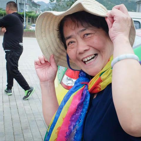 金秋九月渔村行———葡萄沟