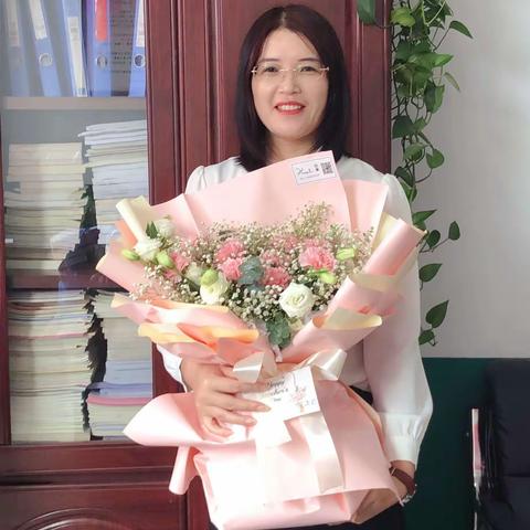 方城县实验小学优秀教师风采展示——祁威老师