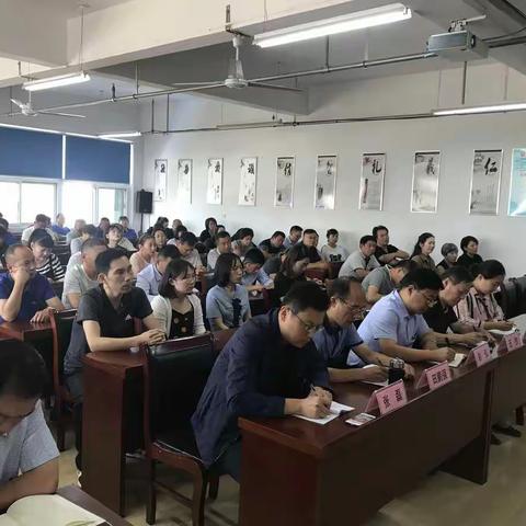 【泉山新时代文明实践】火花街道召开学习身边榜样事迹报告会