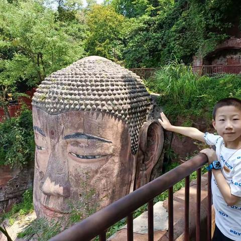 愉快而充实的2022暑假生活——泸县实验学校三（1）卢子尧