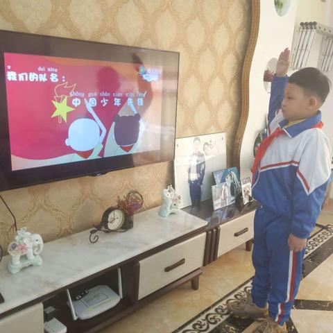 实验小学线上开展“争做新时代好少年”活动