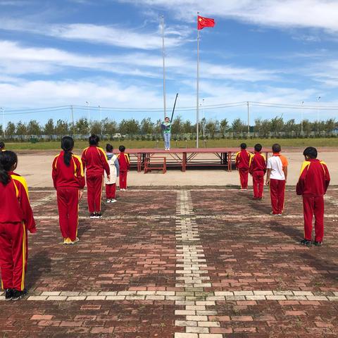 礼赞教师节 浓浓尊师意———同江市第三小学举行第三十五个教师节庆祝活动