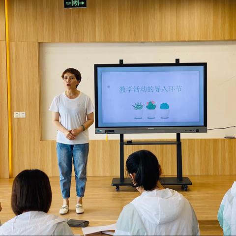 重教学细节 促专业成长——禹王台区实验幼儿园与民享街幼儿园携手开展微格教研活动