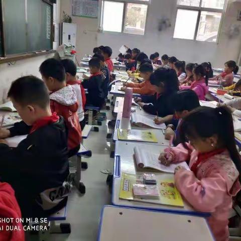 《龙湖国际城小学》三年级级部社团，每个社团都有自己的特点，每个社团都是最棒的。