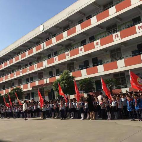 缑氏镇马屯回民小学老师到偃师市第三实验小学学习践行新教育的具体行动