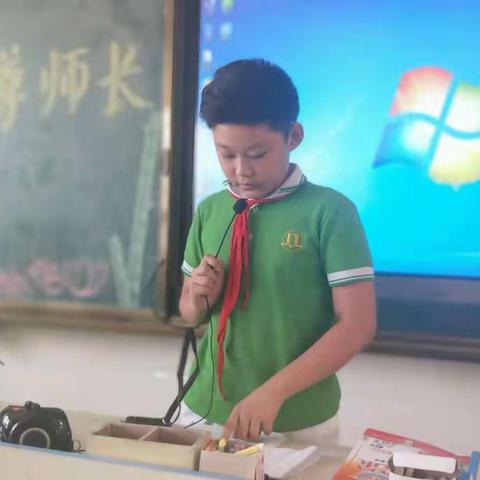 六七班，尊师长习礼仪主题班会的美篇