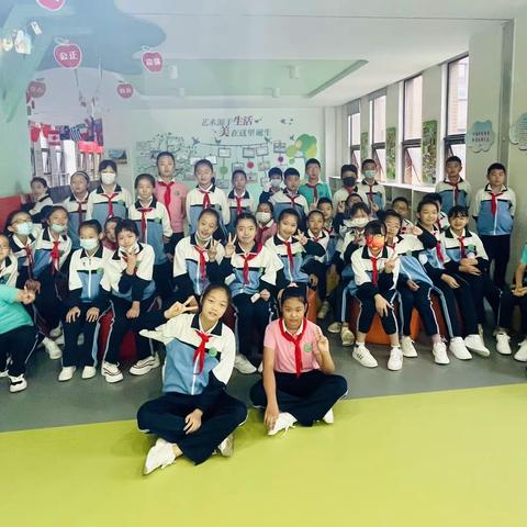 阳光秀场 精彩绽放经开一校第二十五期阳光秀场活动