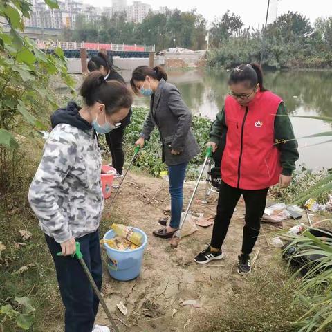 郑家咀社区“全民战疫，清洁家园”周末大扫除活动