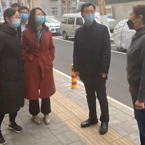历下区副区长张涛到甸柳新村街道督导疫情防控工作