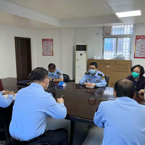 罗文副书记带队到钟落潭所进行重点工作调研暨疫情防控、创文工作督导