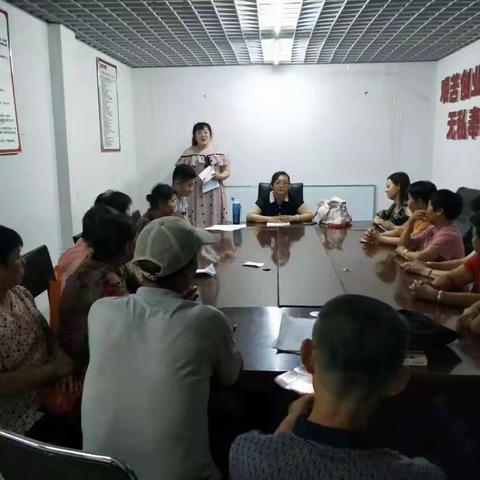 【泺口街道】滨河左岸社区召开入党积极分子党员和群众代表推荐会