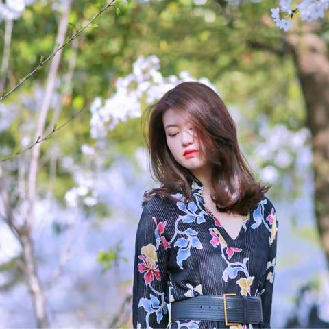 傲视中的忧郁...