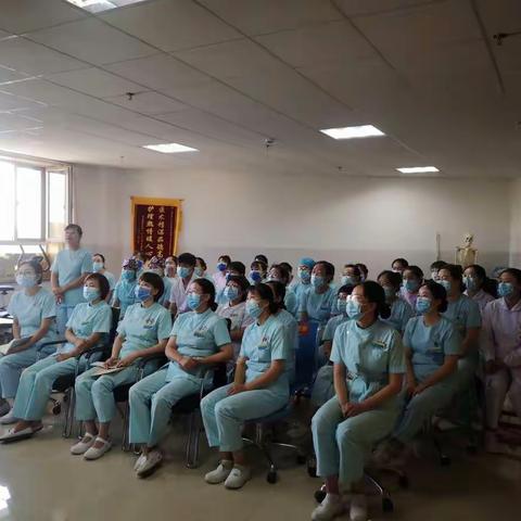 中医科护理业务大查房，共同提升中医护理能力。