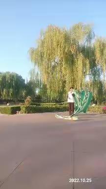 2022.10.25~晨练开开心心舞起来