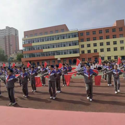 拼搏展风采，逐梦运动场———迎泽区第一实验小学六年三班运动会纪实